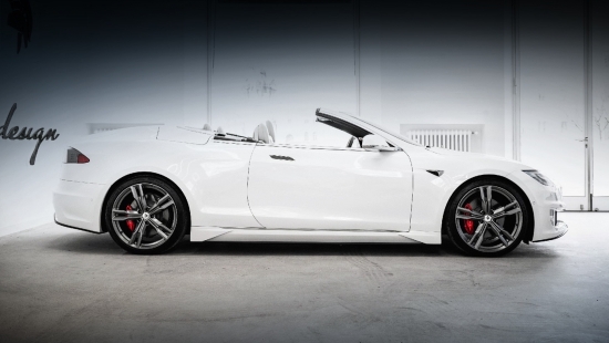 Ателье Ares Design превратило Tesla Model S в кабриолет